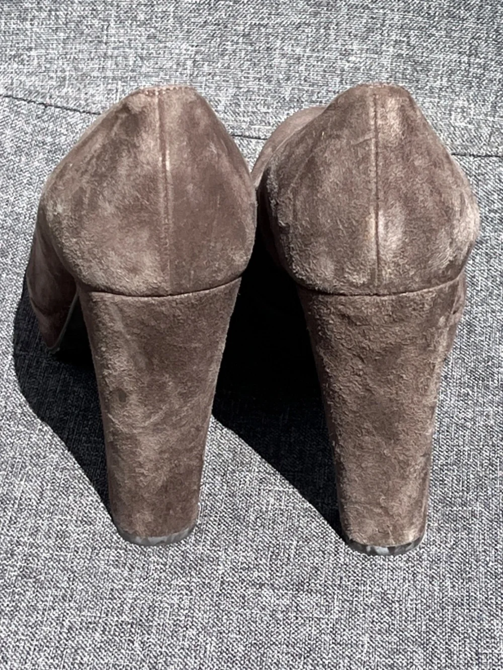 Stuart Weitzman Strongswoon Londra Suede Platform Pumps Size 7 Brown Block Heels